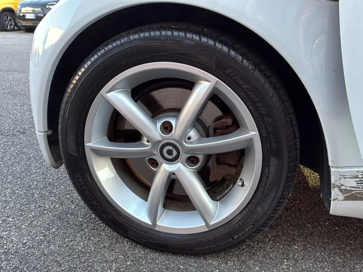 smart Fortwo usata a Mantova (15)