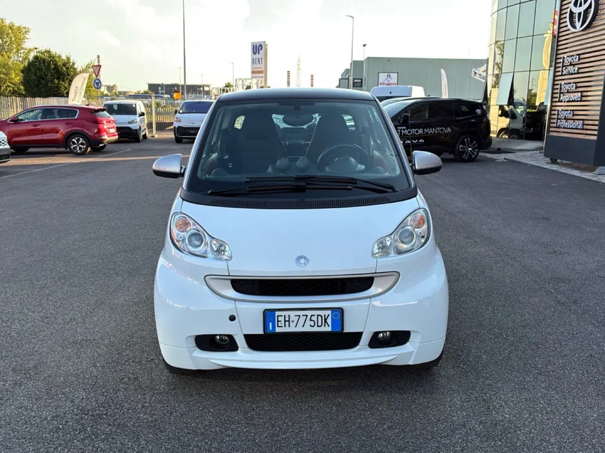 smart Fortwo usata a Mantova (8)