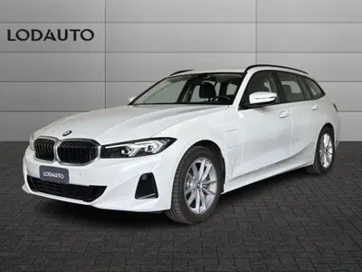 BMW Serie 3 Touring 320e  auto del 2024 usata a Bergamo