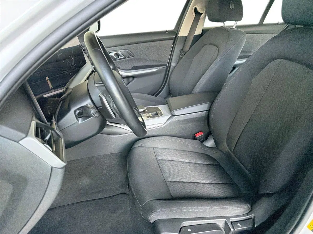 BMW Serie 3 Touring usata a Bergamo (9)