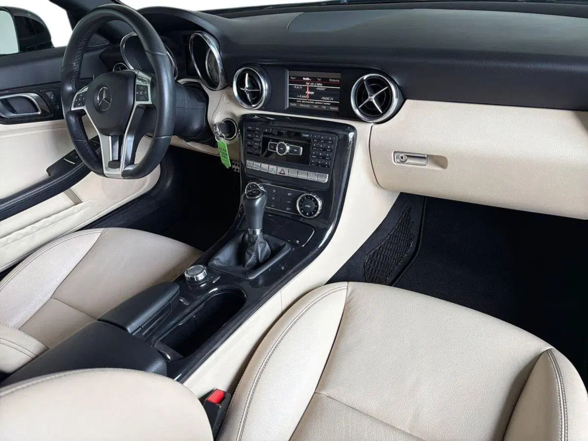 Mercedes-Benz SLK usata a Bergamo (14)