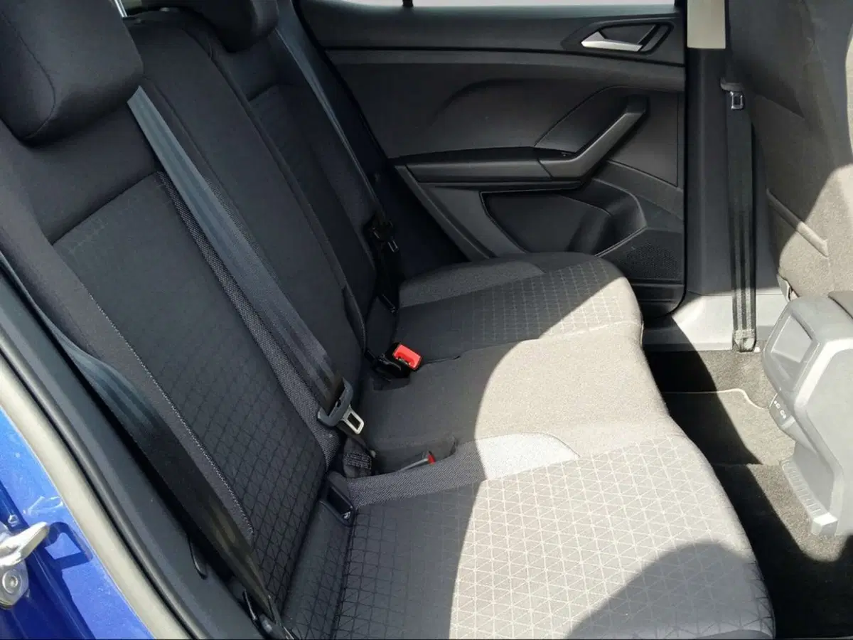 Volkswagen T-Cross usata a Livorno (11)