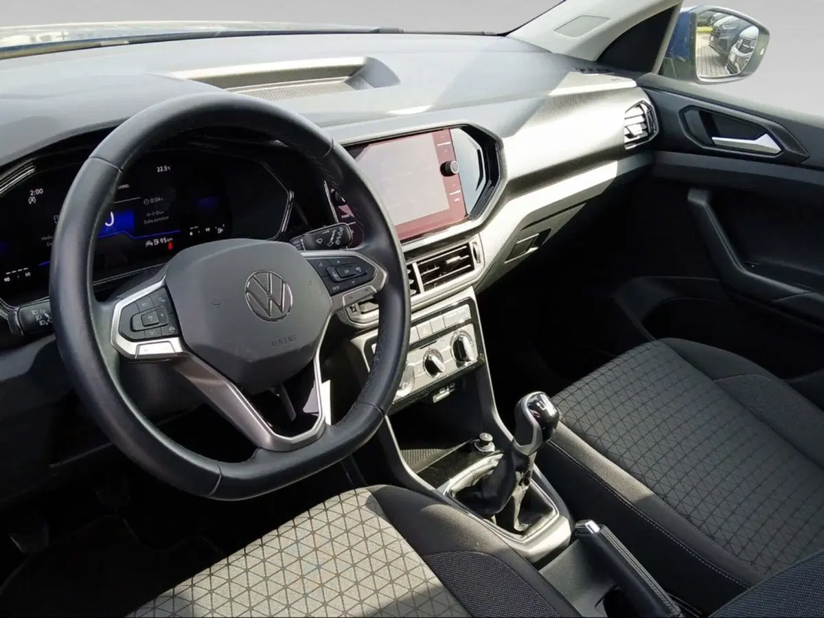 Volkswagen T-Cross usata a Livorno (13)