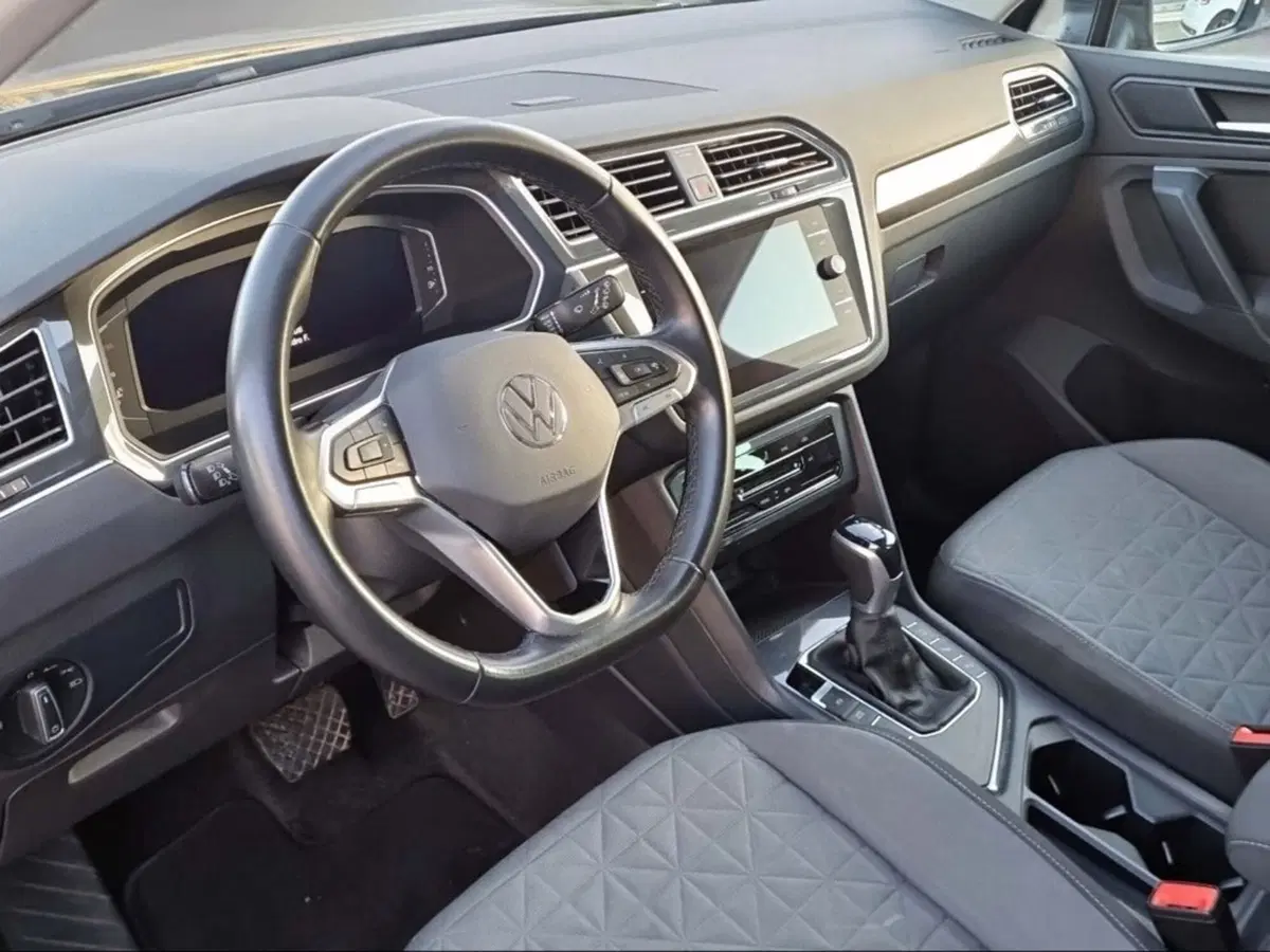 Volkswagen Tiguan usata a Siena (13)