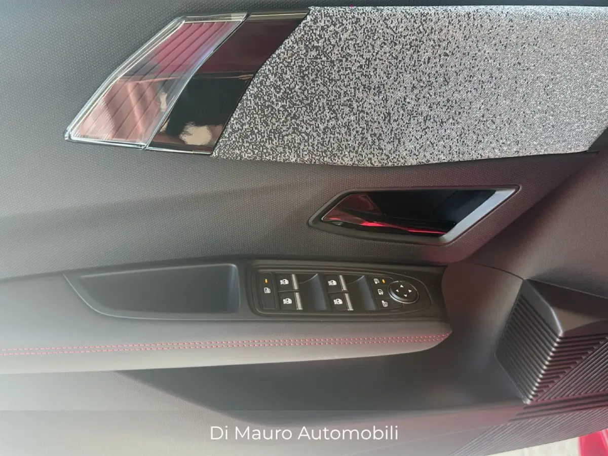 Renault Clio nuova a Napoli (10)