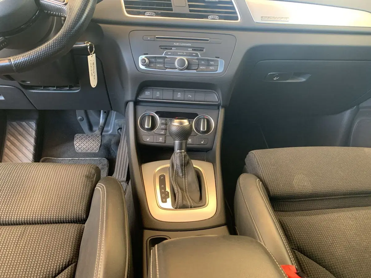Audi Q3 usata a Cosenza (15)