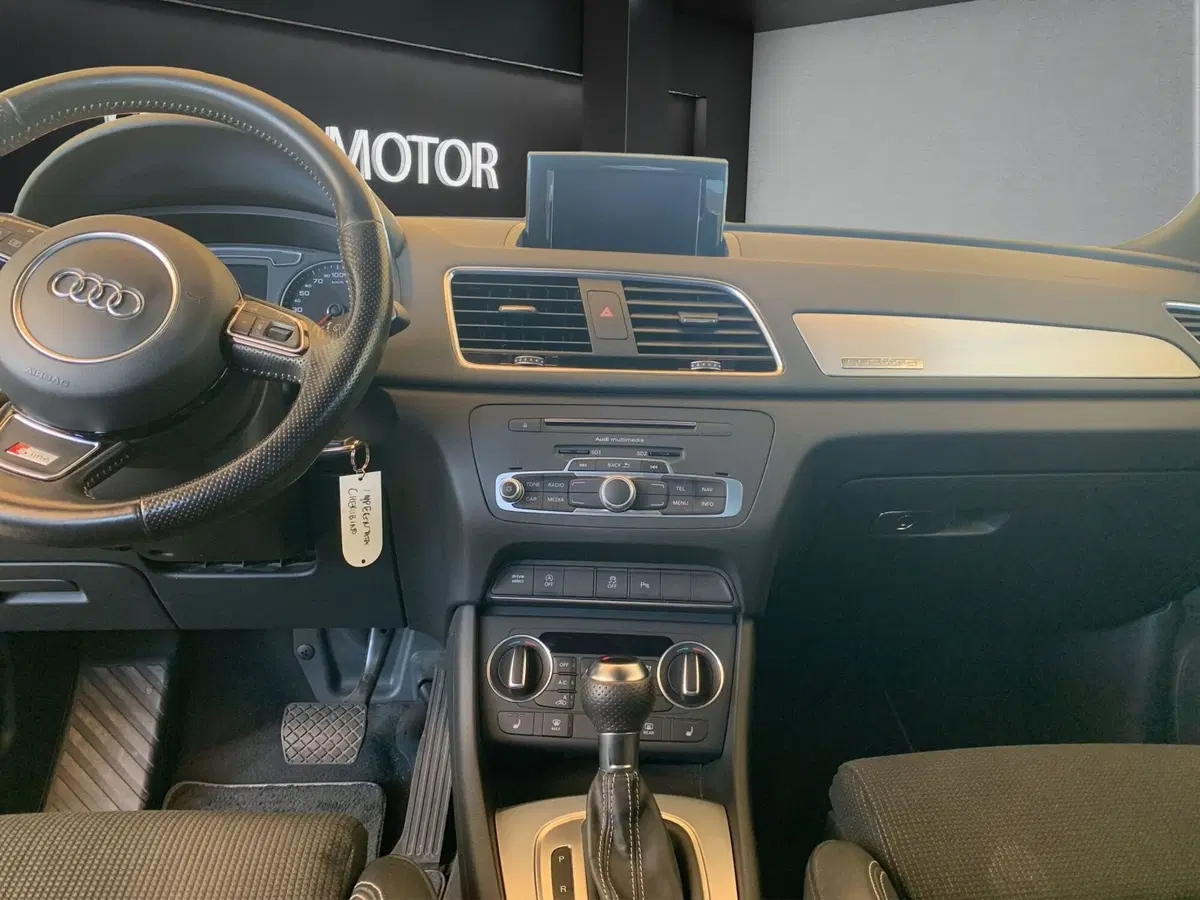 Audi Q3 usata a Cosenza (16)