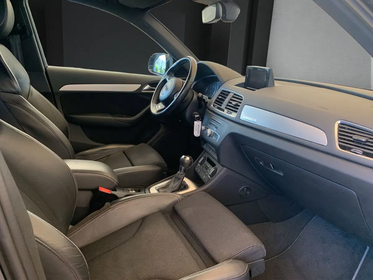 Audi Q3 usata a Cosenza (19)