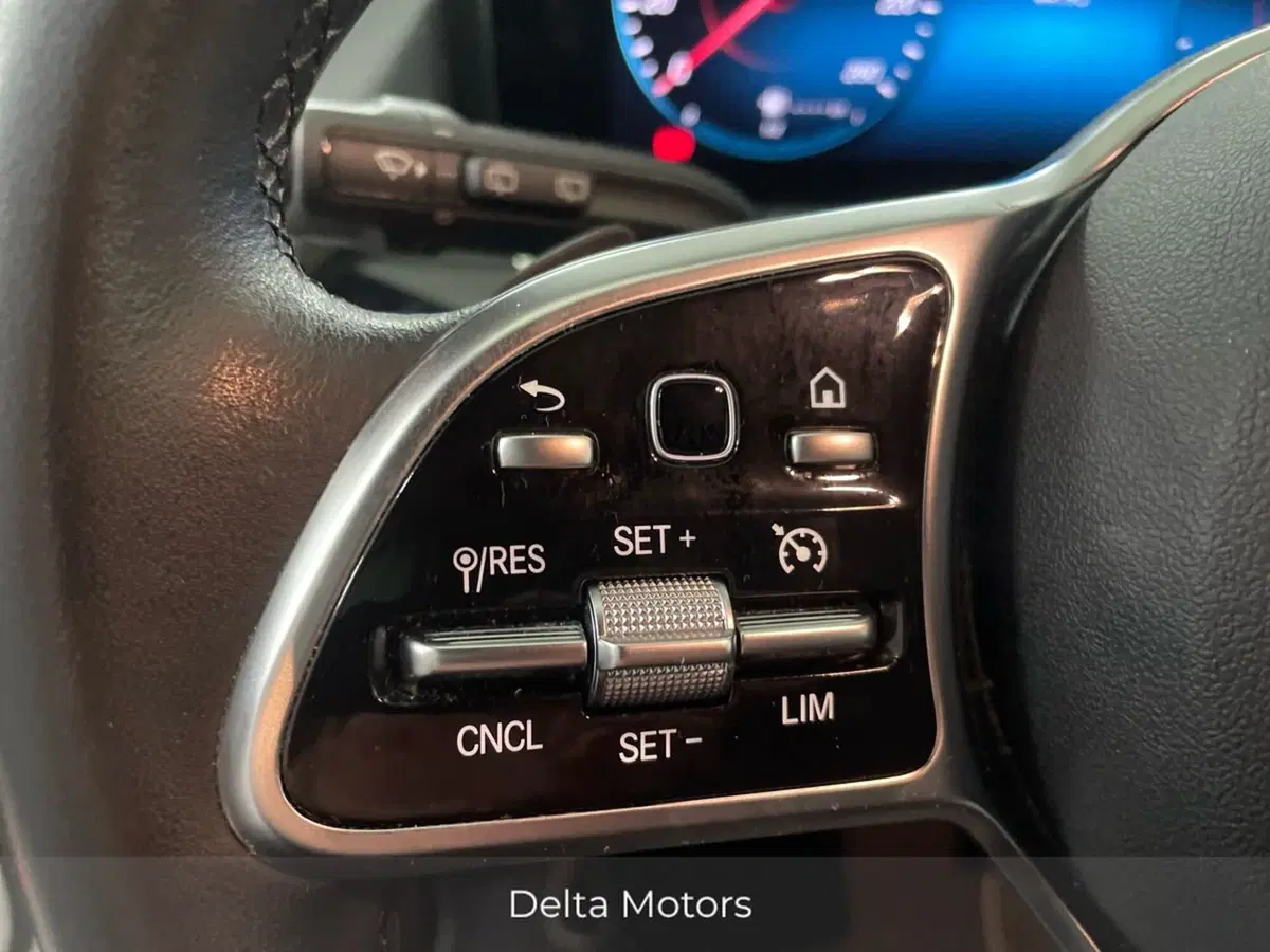 Mercedes-Benz GLA SUV usata a Macerata (20)