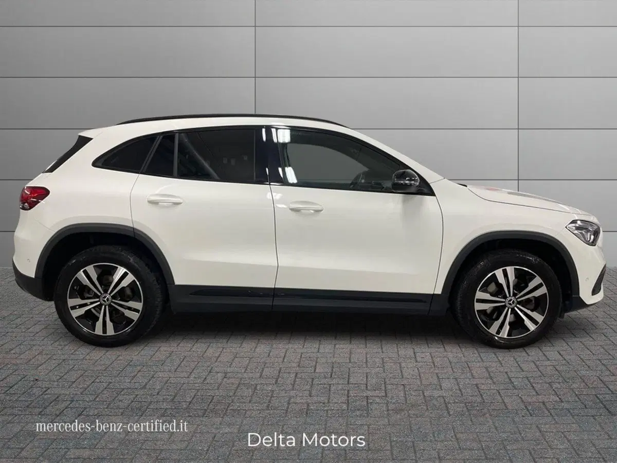 Mercedes-Benz GLA SUV usata a Macerata (5)