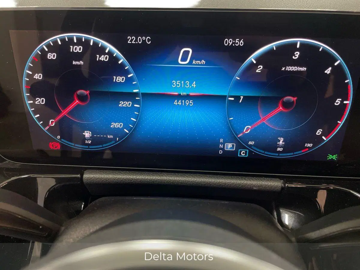 Mercedes-Benz GLA SUV usata a Macerata (9)