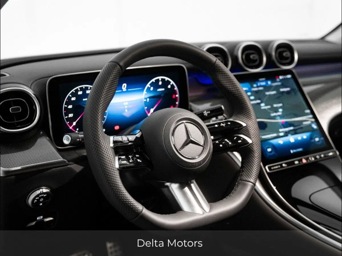 Mercedes-Benz GLC Coupé nuova a Macerata (12)