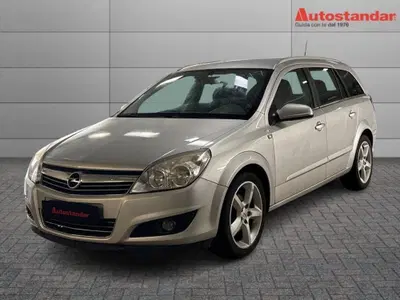 Opel Astra Station Wagon 1.7 CDTI 101CV Station Wagon Cosmo del 2008 usata a Moncalieri