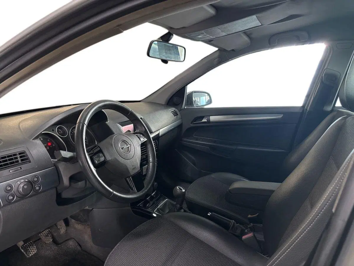 Opel Astra Station Wagon usata a Torino (12)