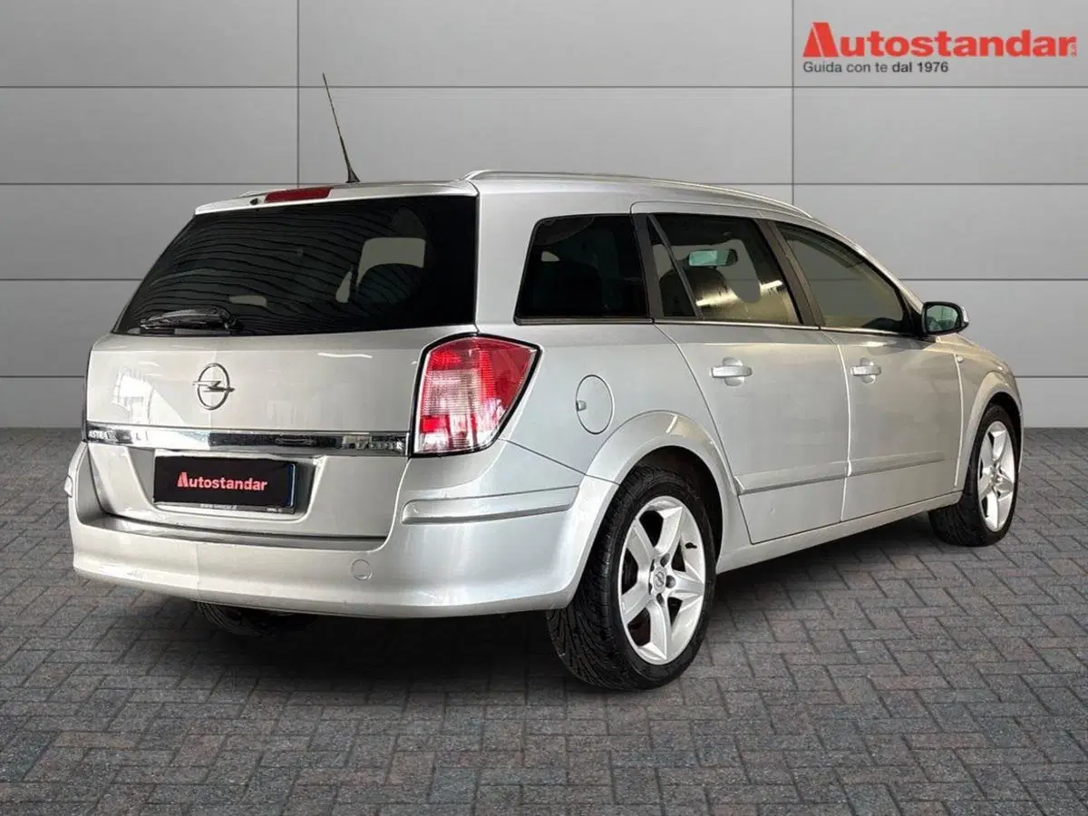 Opel Astra Station Wagon usata a Torino (6)