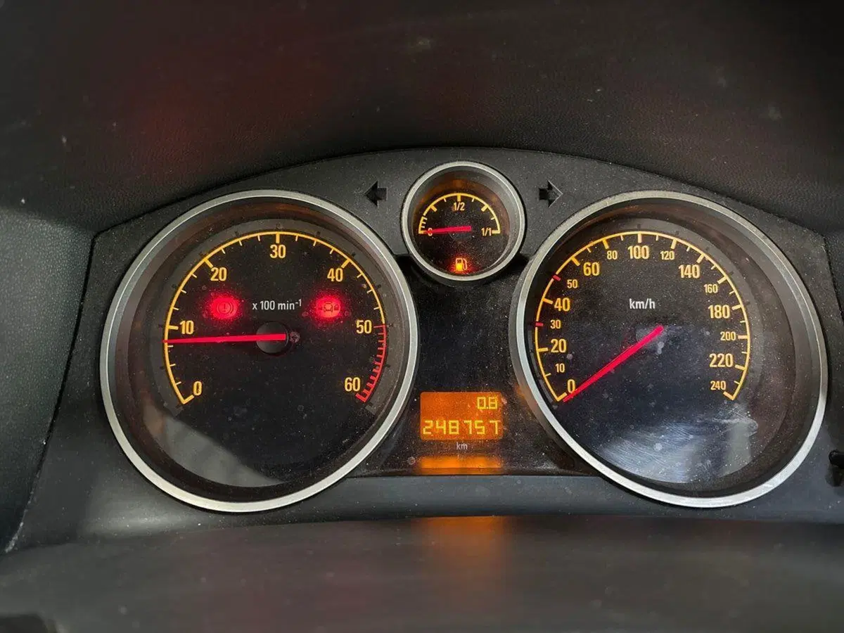Opel Astra Station Wagon usata a Torino (7)