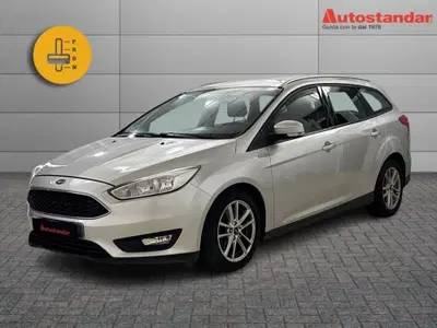Ford Focus Station Wagon 1.5 TDCi 120 CV Start&Stop Powershift SW Business del 2017 usata a Moncalieri
