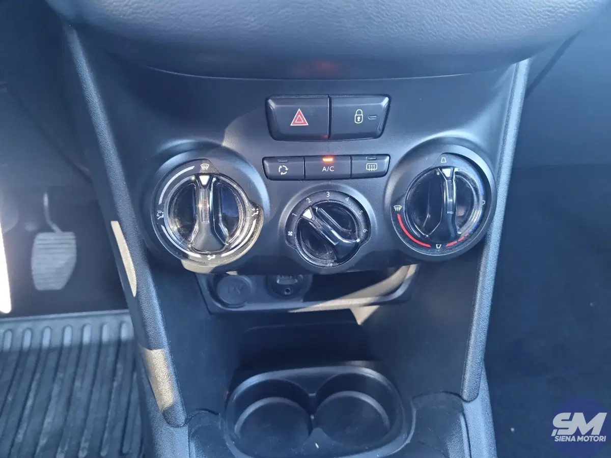 Peugeot 208 usata a Siena (11)