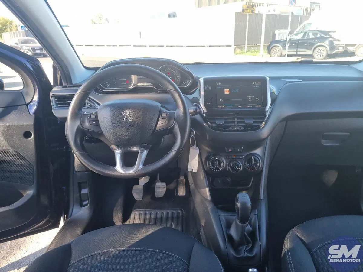 Peugeot 208 usata a Siena (14)