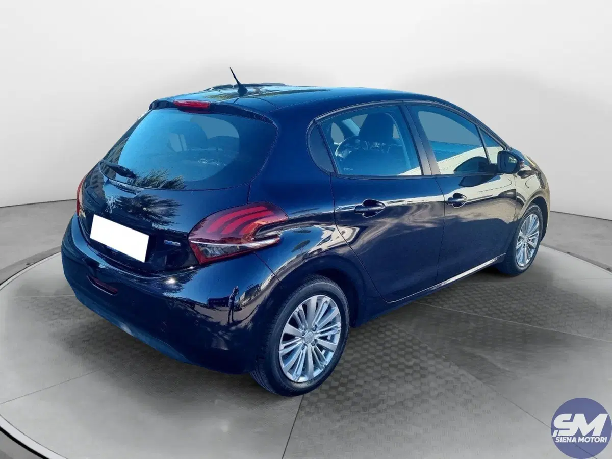 Peugeot 208 usata a Siena (5)