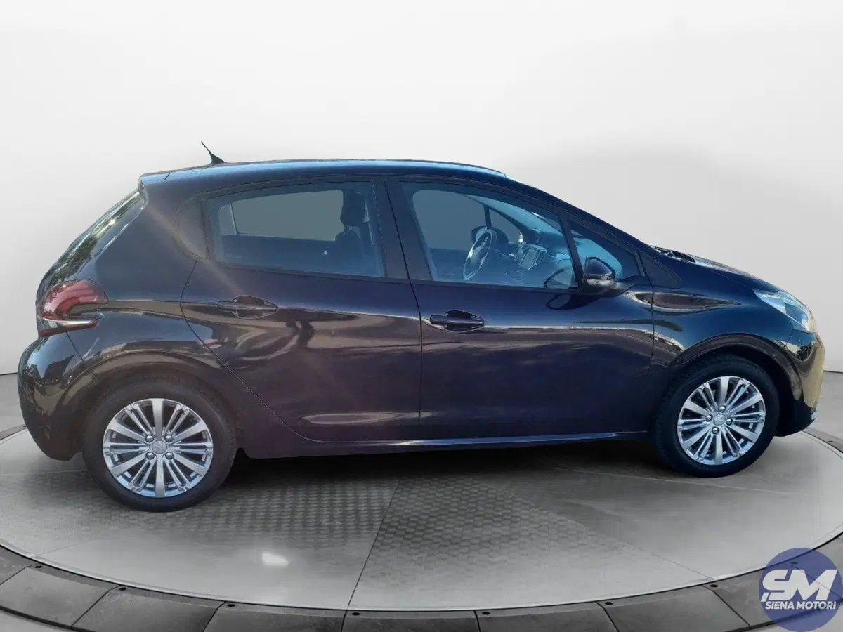 Peugeot 208 usata a Siena (7)