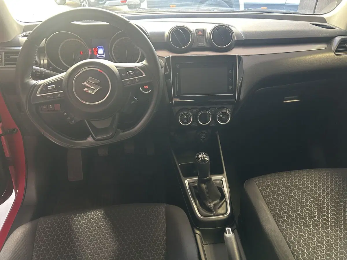 Suzuki Swift usata a Milano (5)