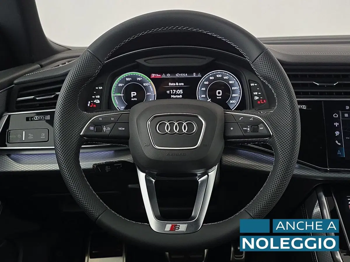 Audi Q8 usata a Alessandria (13)