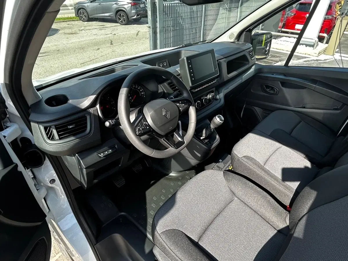 Renault Master Furgone nuova a Treviso (11)