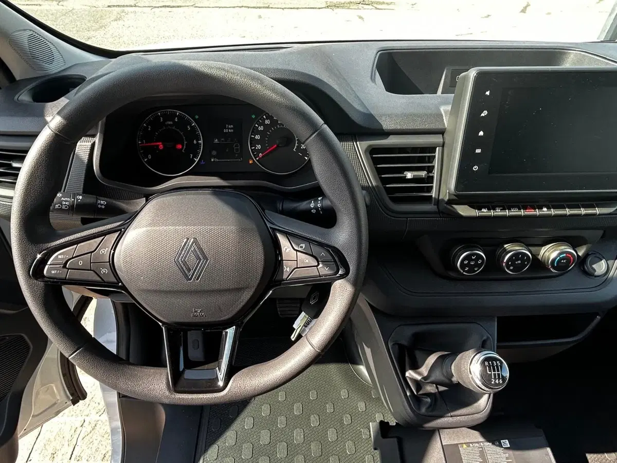 Renault Master Furgone nuova a Treviso (12)