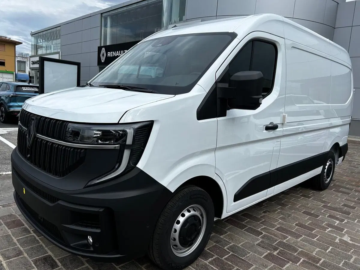 Renault Master Furgone nuova a Treviso (4)