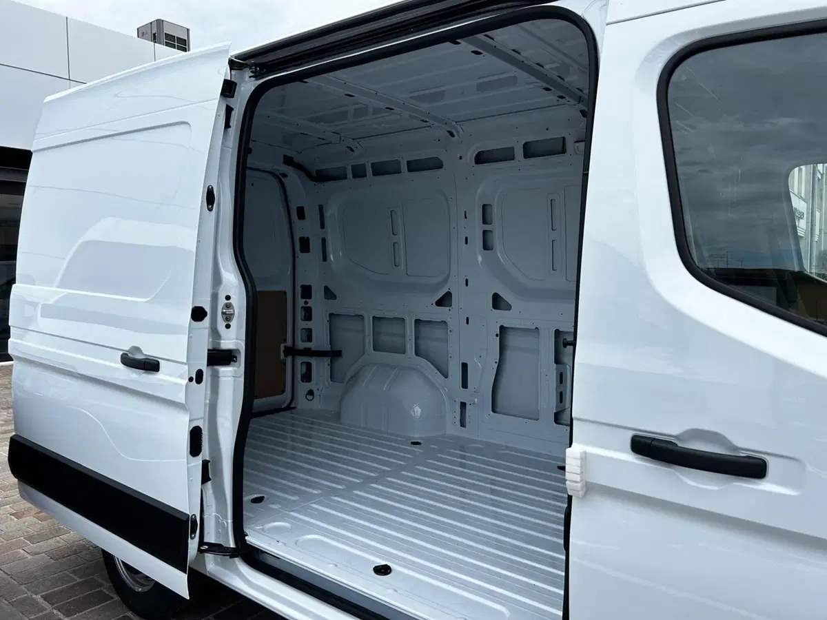 Renault Master Furgone nuova a Treviso (3)