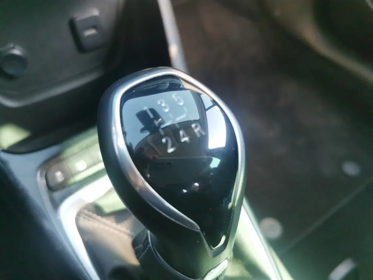 Opel Crossland usata a Taranto (13)