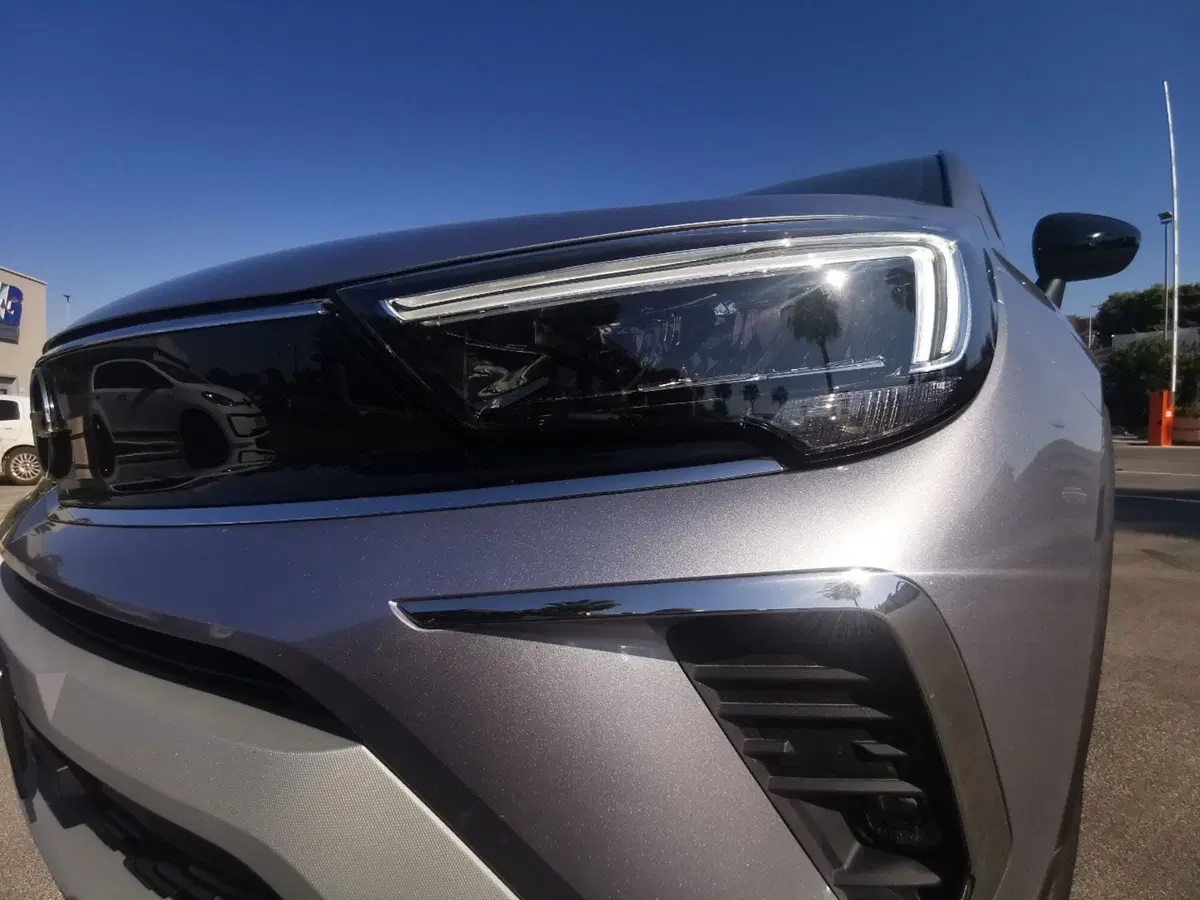 Opel Crossland usata a Taranto (18)