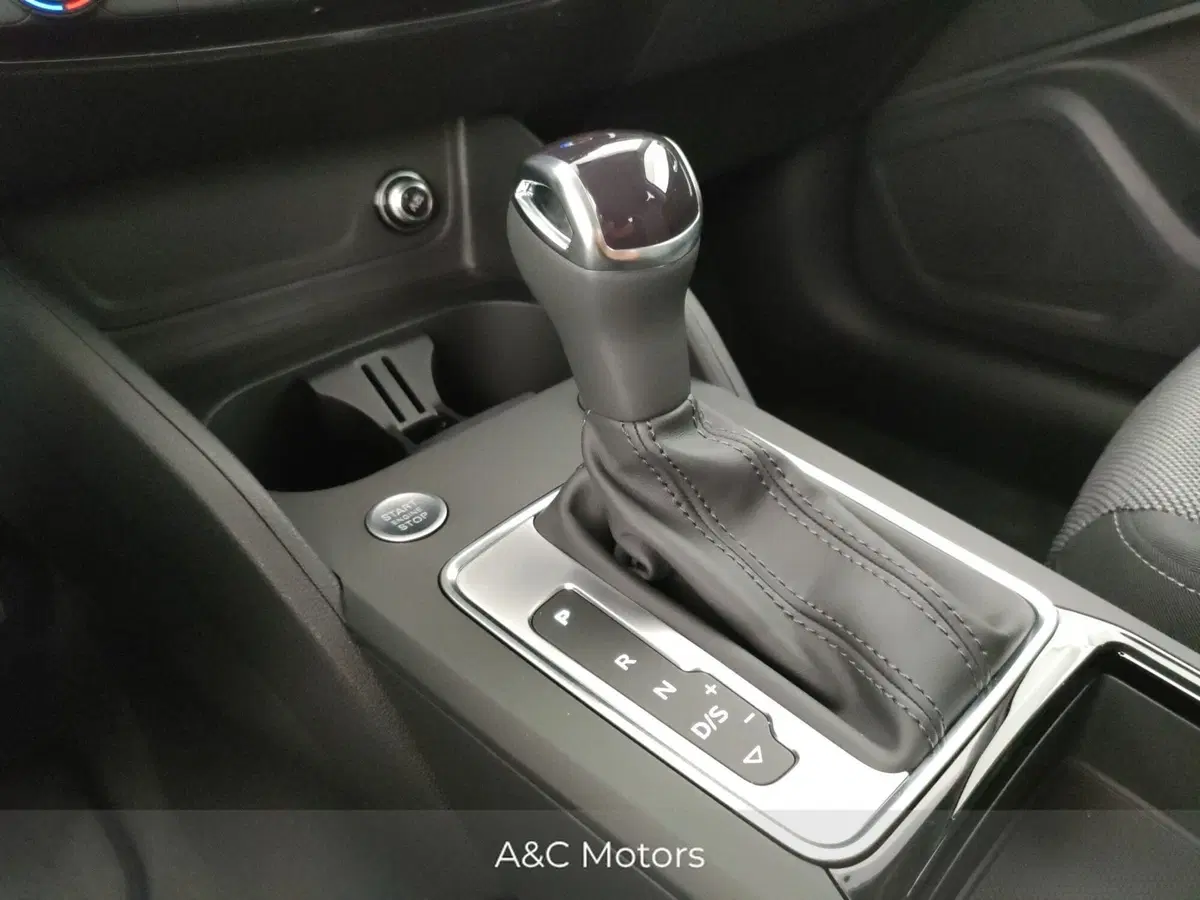 Audi Q2 nuova a Napoli (16)