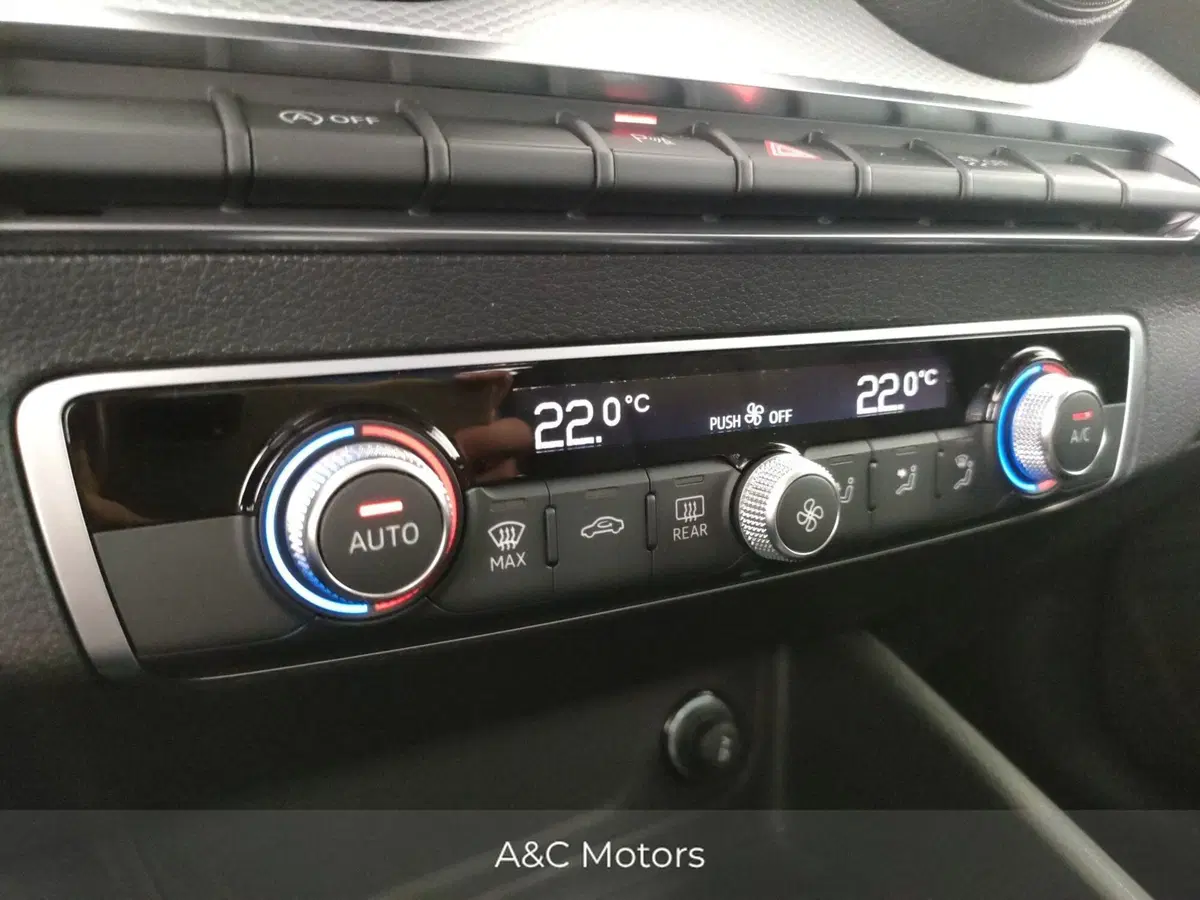 Audi Q2 nuova a Napoli (16)