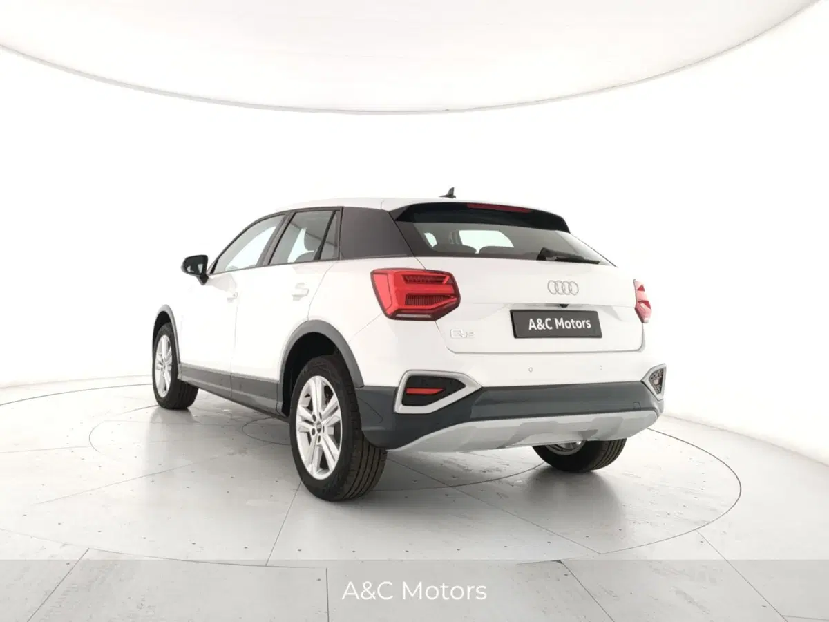 Audi Q2 nuova a Napoli (3)