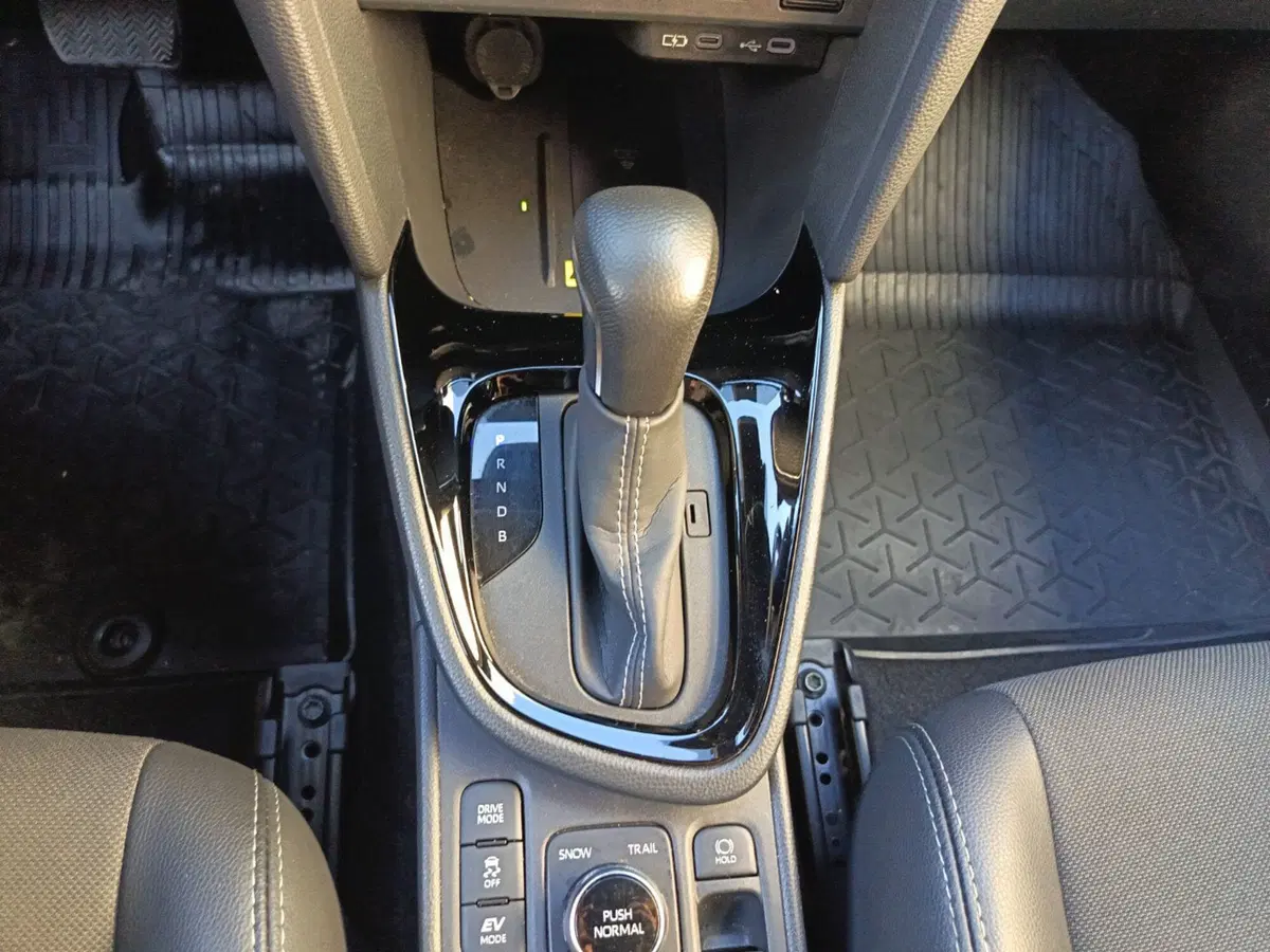 Toyota Yaris Cross usata a Caserta (12)