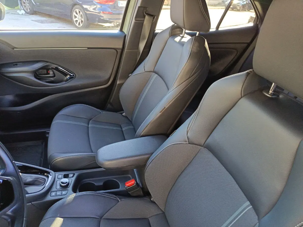 Toyota Yaris Cross usata a Caserta (7)