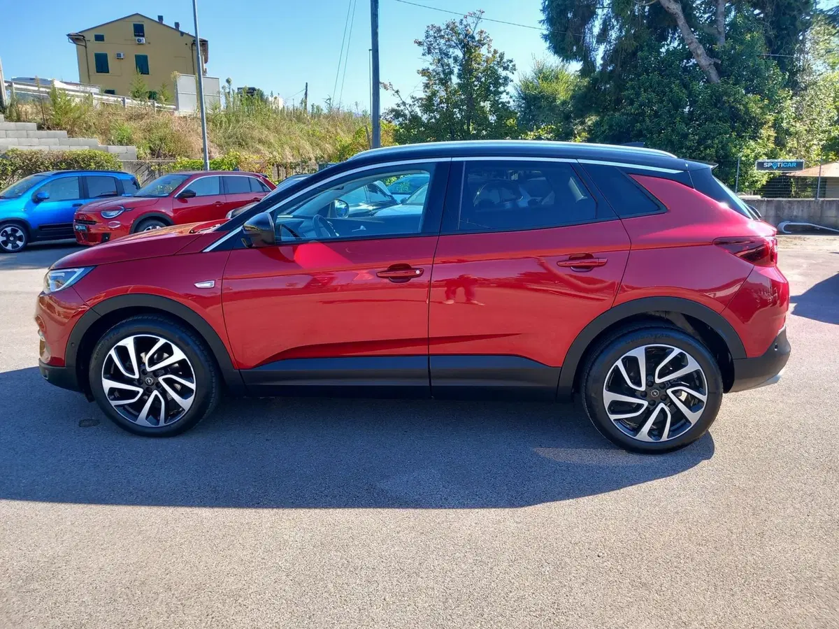 Opel Grandland X usata a Lucca (3)