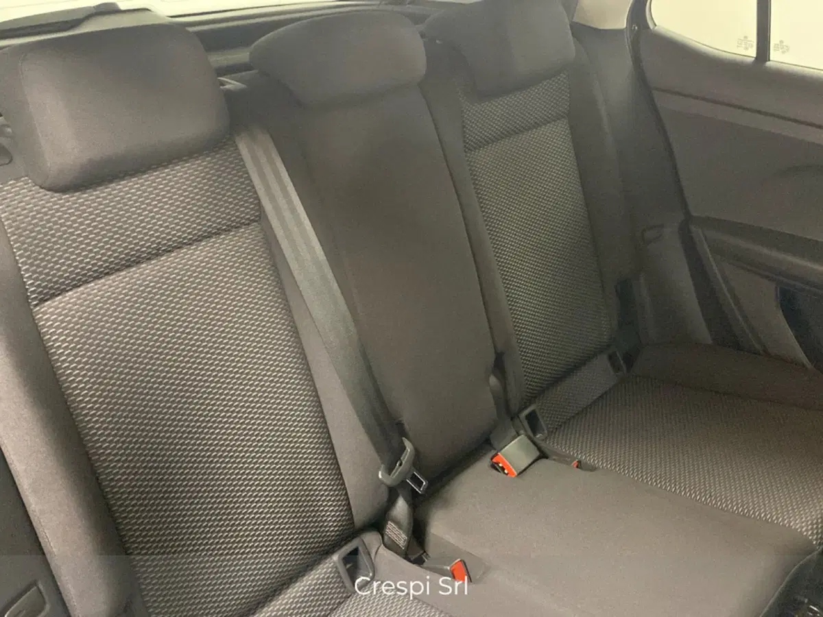 Volkswagen T-Cross usata a Varese (12)