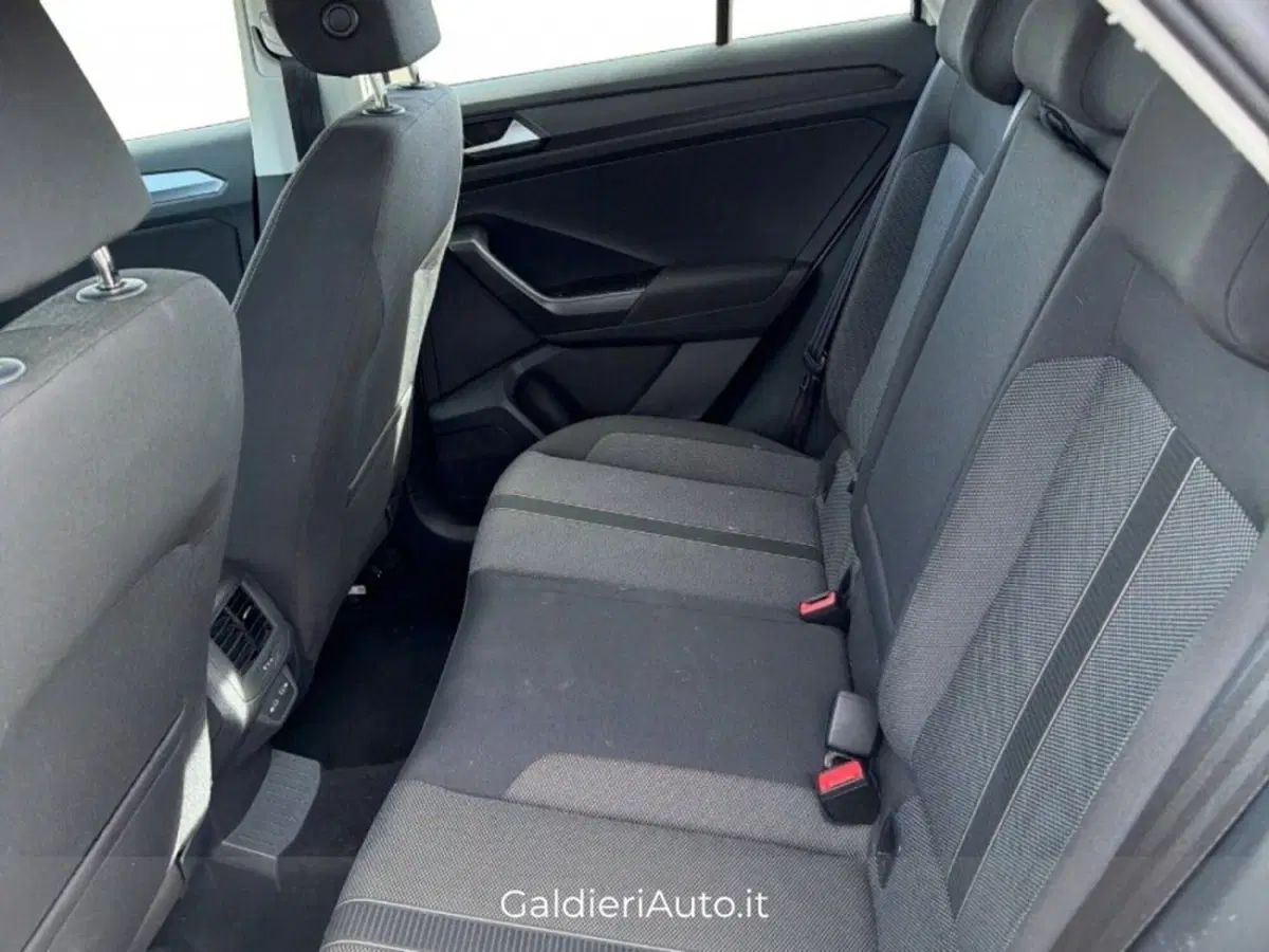 Volkswagen T-Roc usata a Salerno (7)