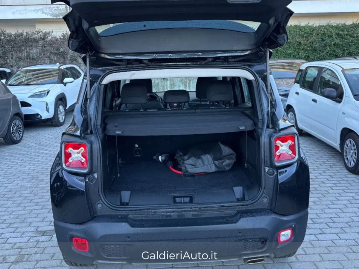 Jeep Renegade usata a Salerno (13)
