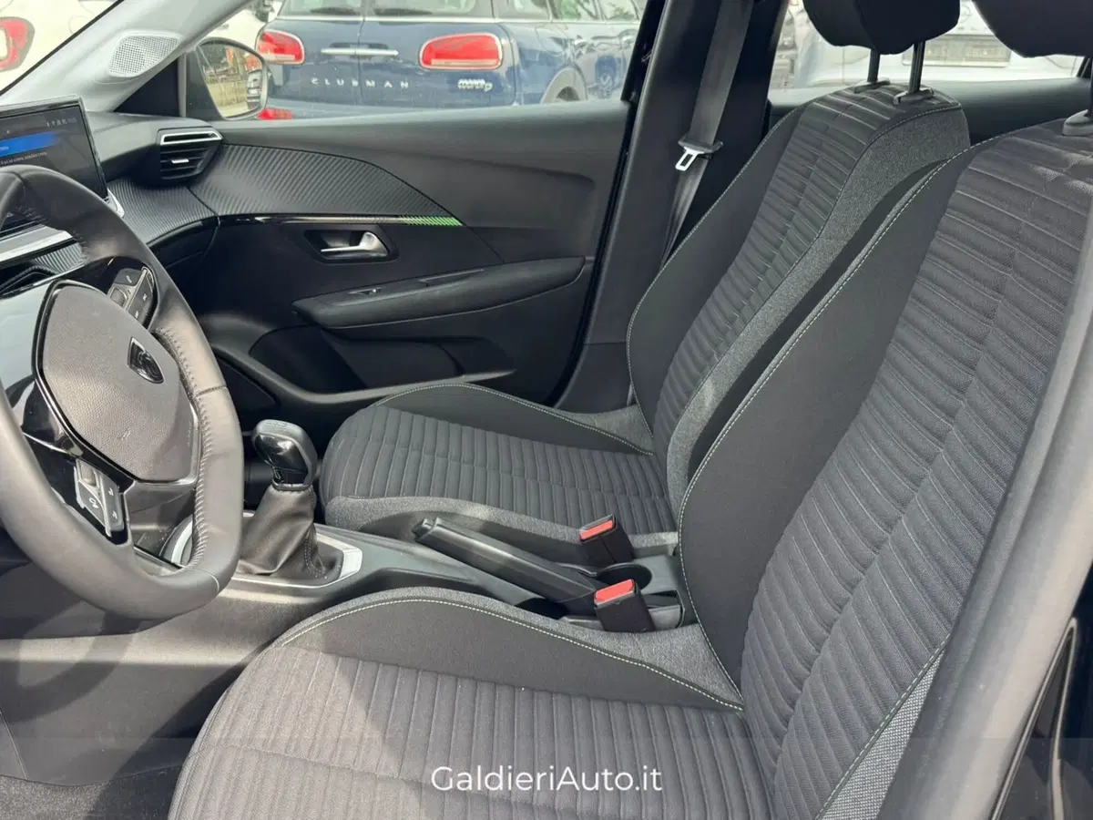 Peugeot 208 usata a Salerno (12)