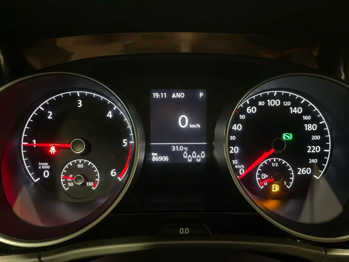Volkswagen Touran usata a Prato (13)
