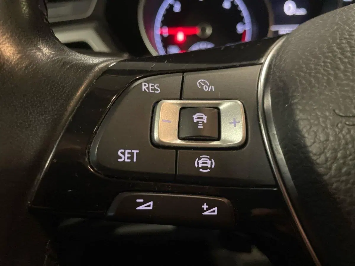 Volkswagen Touran usata a Prato (19)