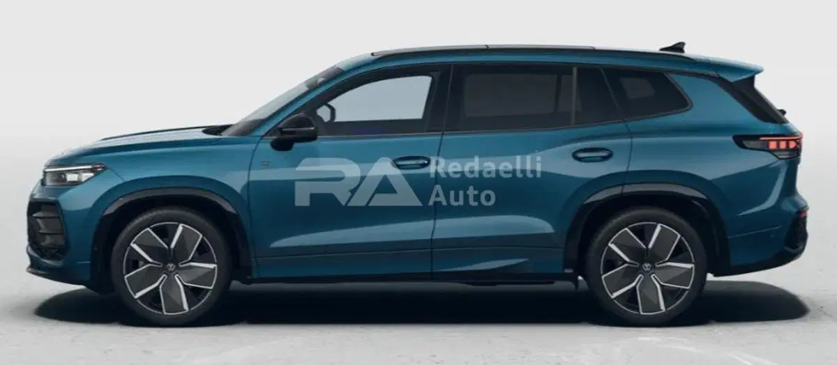 Volkswagen Tayron nuova a Lecco (2)