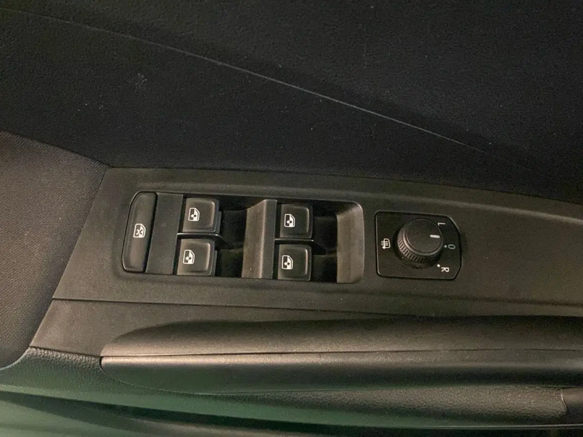 Skoda Fabia usata a Reggio Calabria (19)