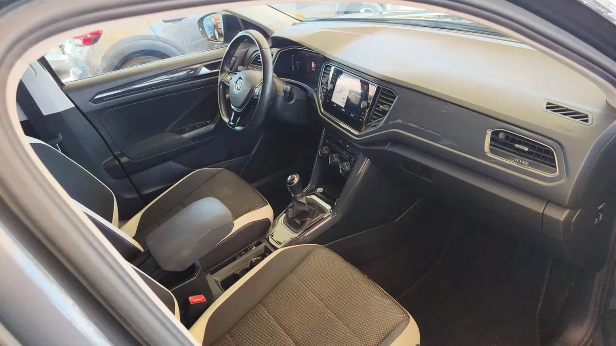 Volkswagen T-Roc usata a Firenze (11)