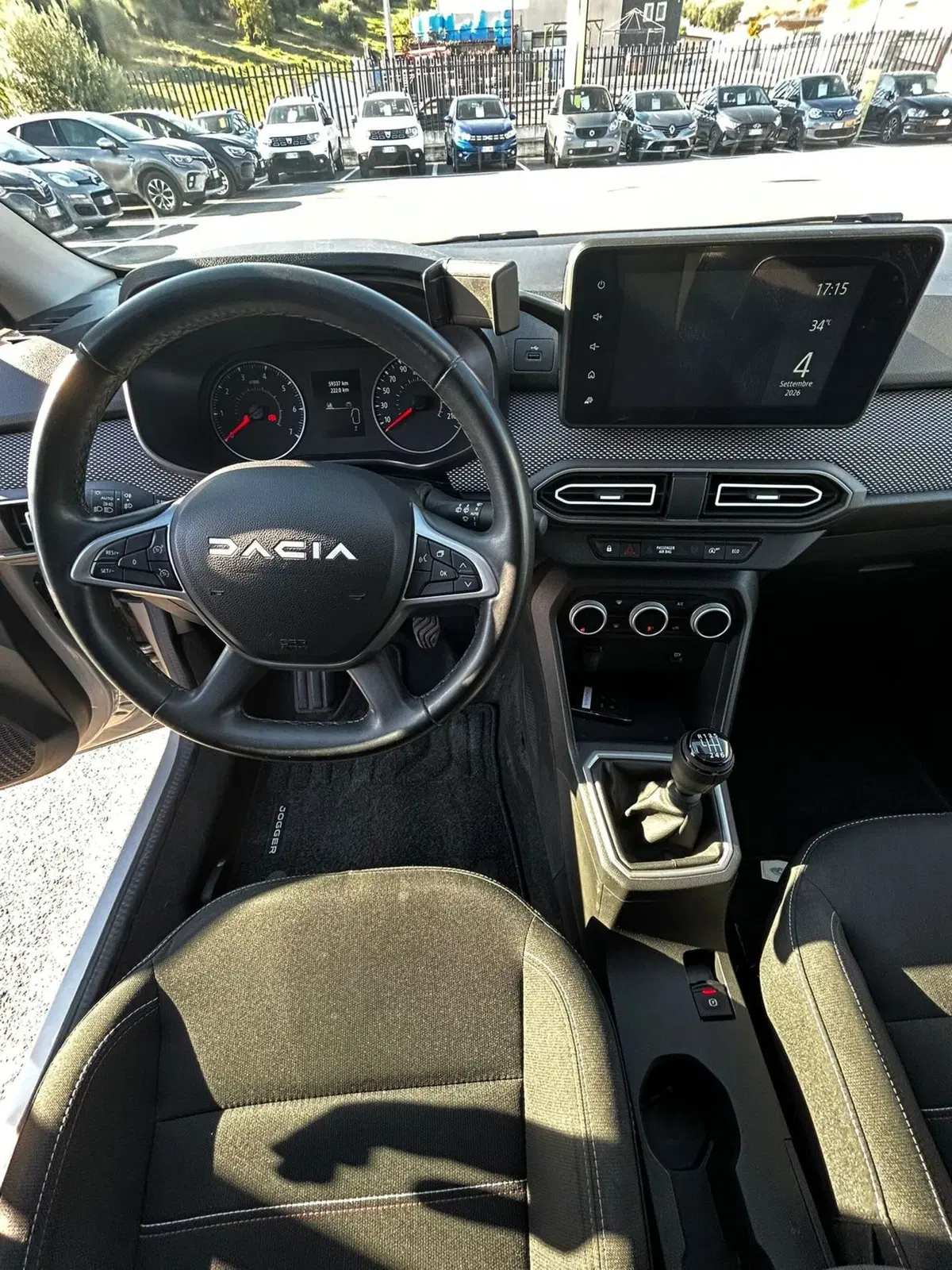 Dacia Jogger usata a Roma (14)