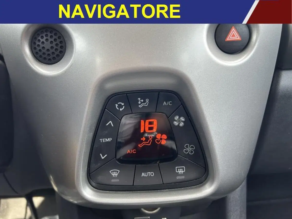 Toyota Aygo usata a Cuneo (11)